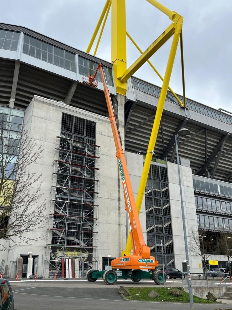 ST 57 KA Signal Iduna Park