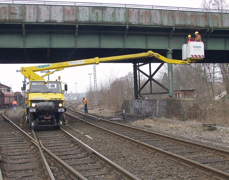 Véhicule bidirectionnel - travail sur le pont