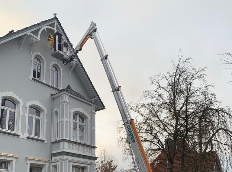 T 22,5 BK Installatie van kerstverlichting Uitgelichte afbeelding