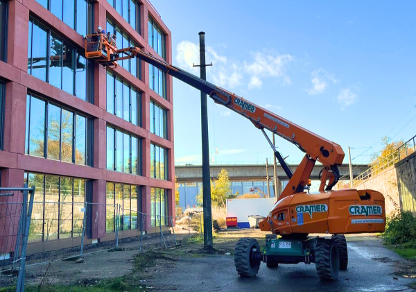 Teleskop-Arbeitsbühne ST 22 KA+ Fassadenarbeiten - Beitragsbild